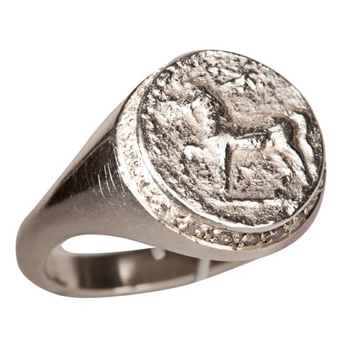 Palladium Signet Ring .